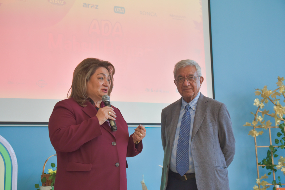 ADA İbtidai Məktəbində xeyriyyə məqsədli Payız festivalı keçirilib