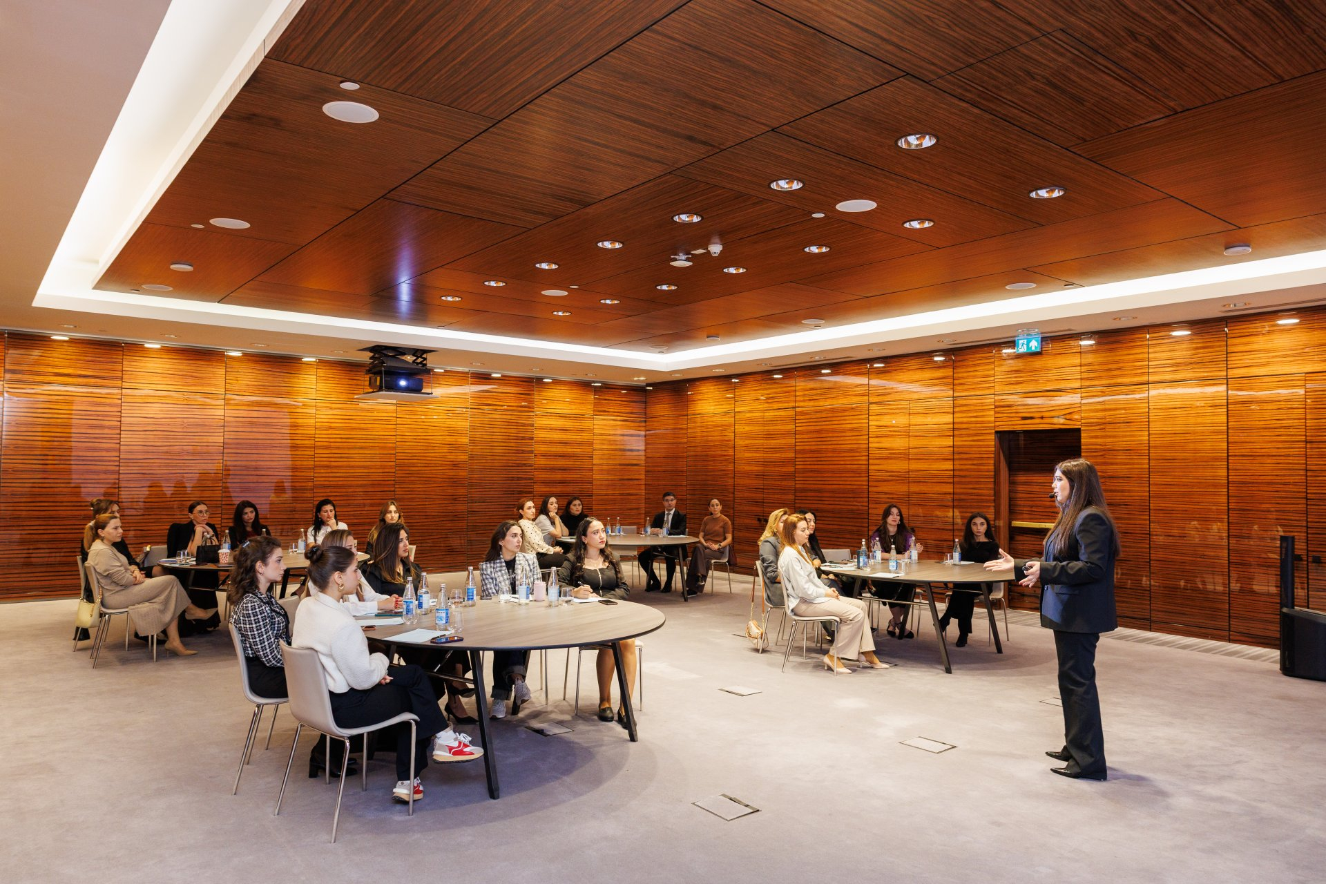 Müəllimlər üçün media savadlılığı üzrə TOT seminarı keçirilib