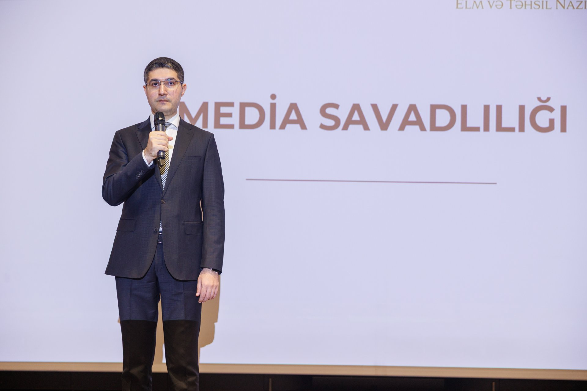Müəllimlər üçün media savadlılığı üzrə TOT seminarı keçirilib