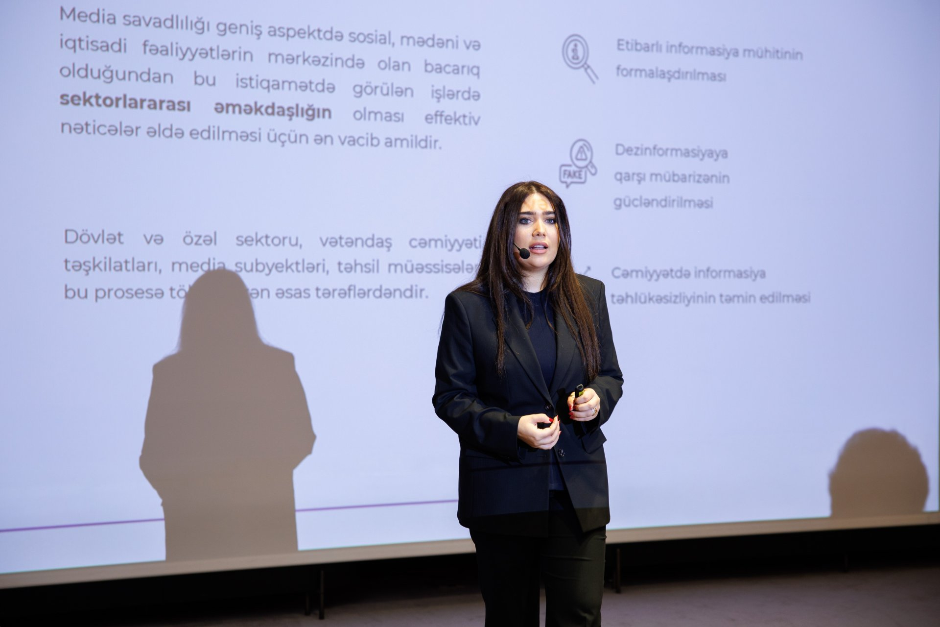 Müəllimlər üçün media savadlılığı üzrə TOT seminarı keçirilib