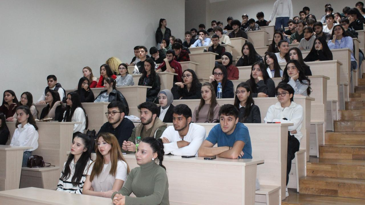 AzMİU-da tələbələr üçün “İnkişaf Marafonu” keçirilib