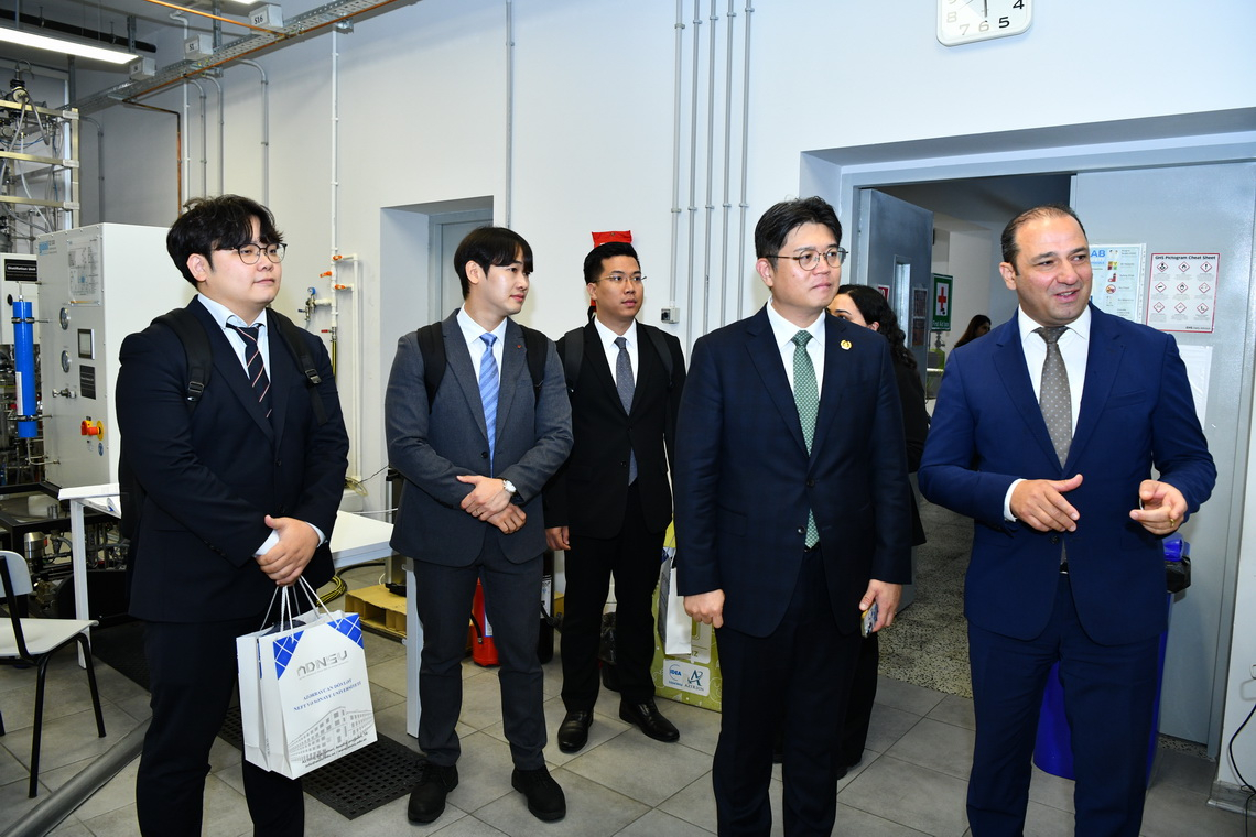 Cənubi Koreyanın Seconq Universitetinin nümayəndə heyəti ADNSU-da olub