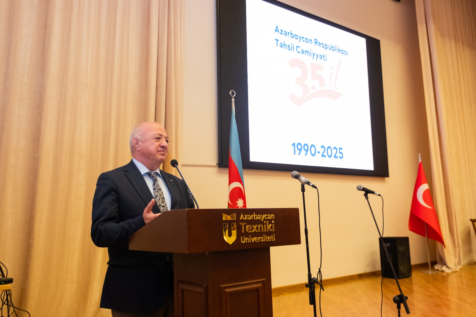 Azərbaycan Respublikası Təhsil Cəmiyyətinin 35 illik yubiley tədbiri keçirilib