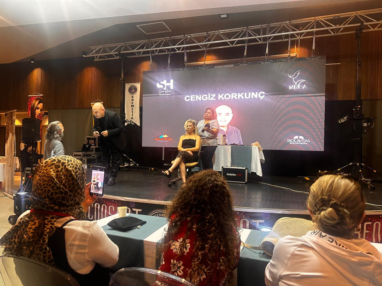 Peşə təhsili alan tələbələr beynəlxalq müsabiqənin qalibi oldular