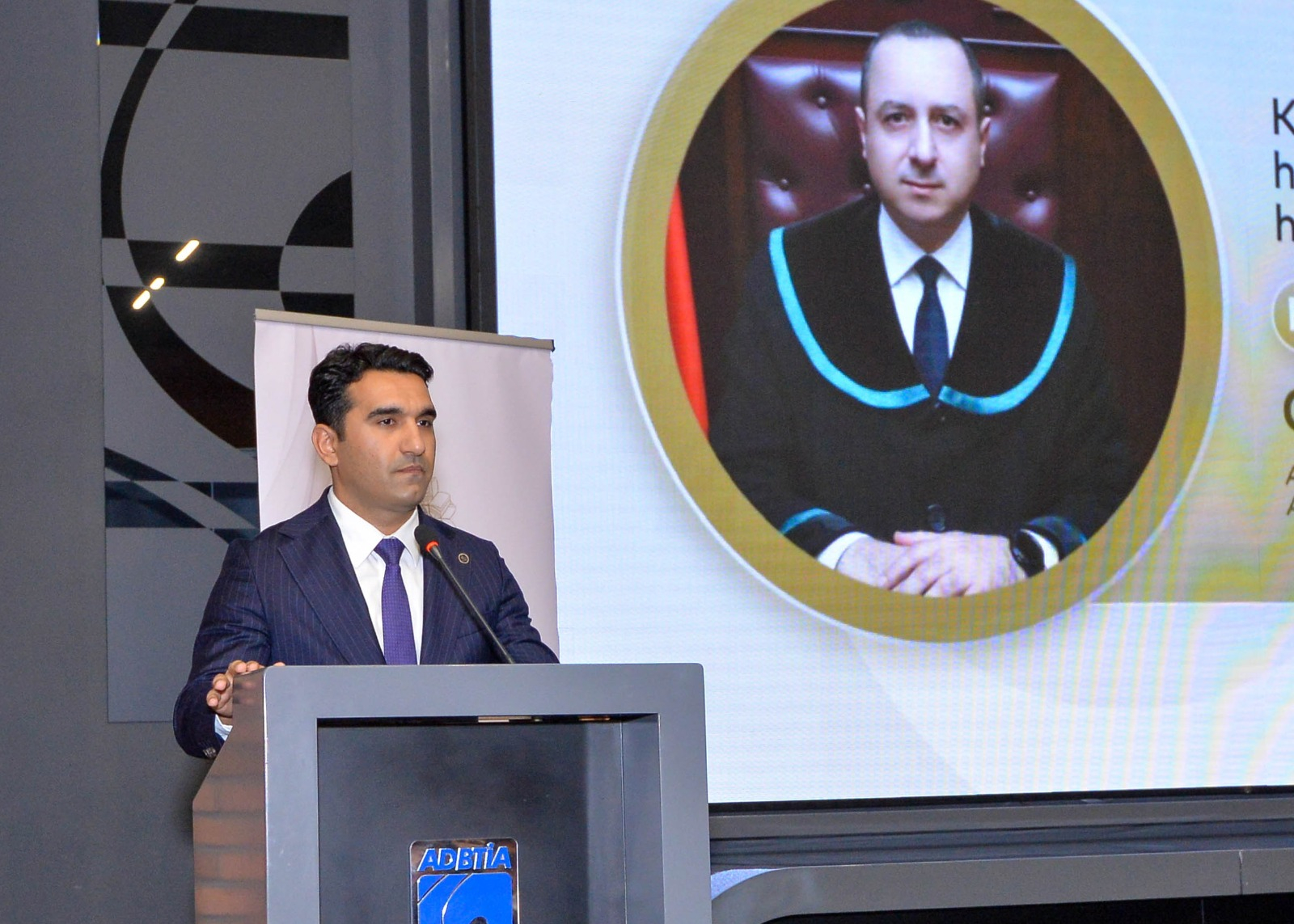 “Danışır təcrübə” layihəsinin qonağı Ali Məhkəmə sədrinin müavini Çingiz Əsgərov olub