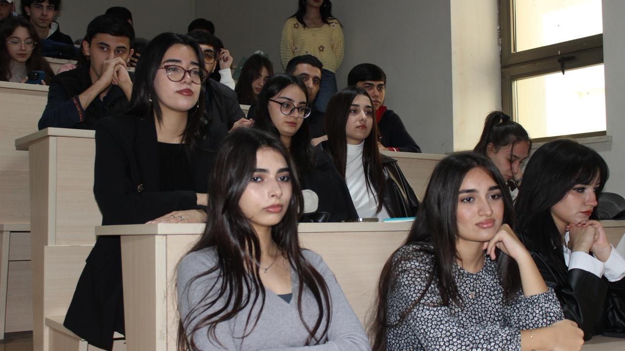 AzMİU-da tələbələr üçün “İnkişaf Marafonu” keçirilib