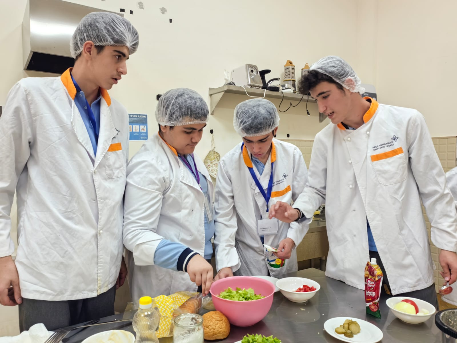 80 məktəbdə peşə yönümlü qiymətləndirmə imtahanlarına start verilib