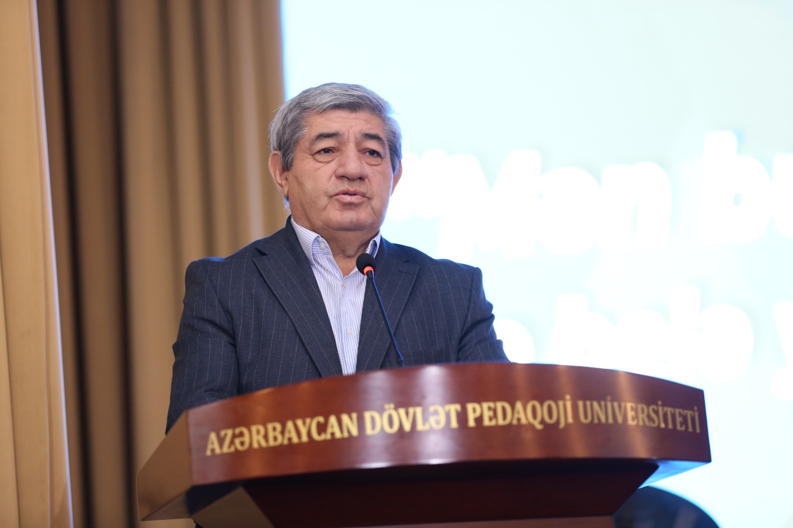 ADPU-da professor Mahirə Hüseynovanın 65 illik yubileyi keçirilib