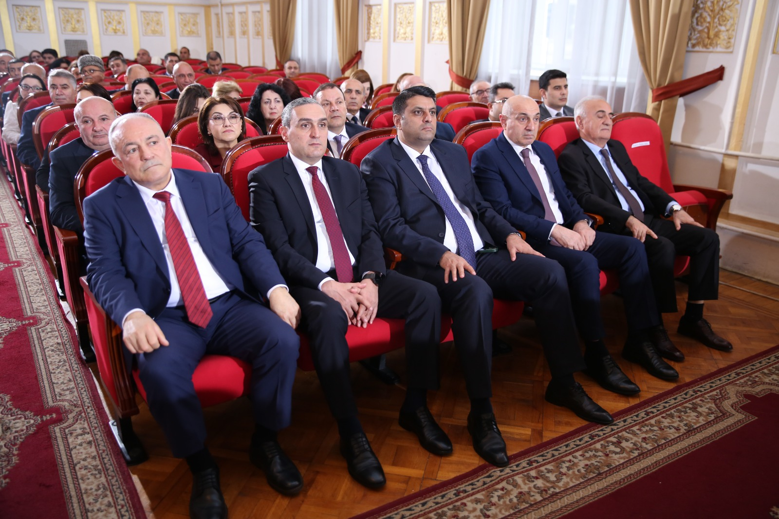 ADPU-da professor Mahirə Hüseynovanın 65 illik yubileyi keçirilib