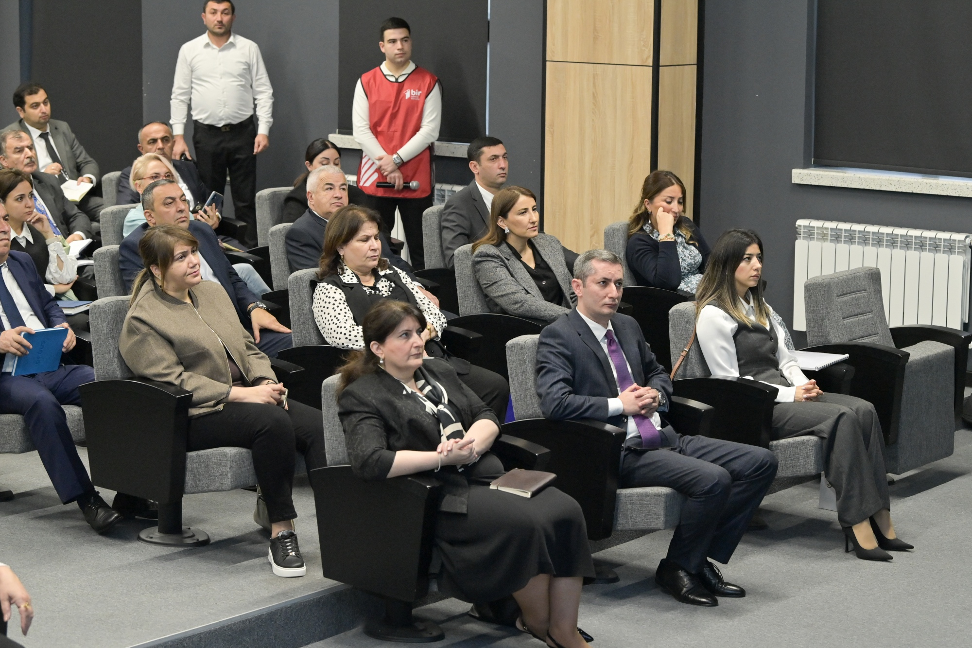 Kolleclərə tələbə qəbulu nəticələri müzakirə olunub