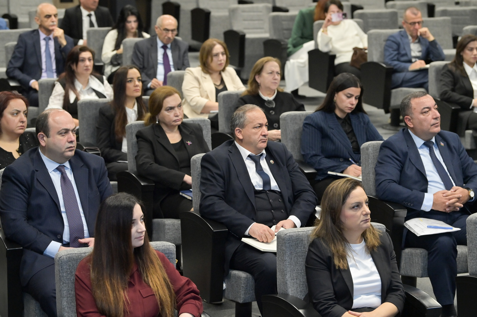 Kolleclərə tələbə qəbulu nəticələri müzakirə olunub