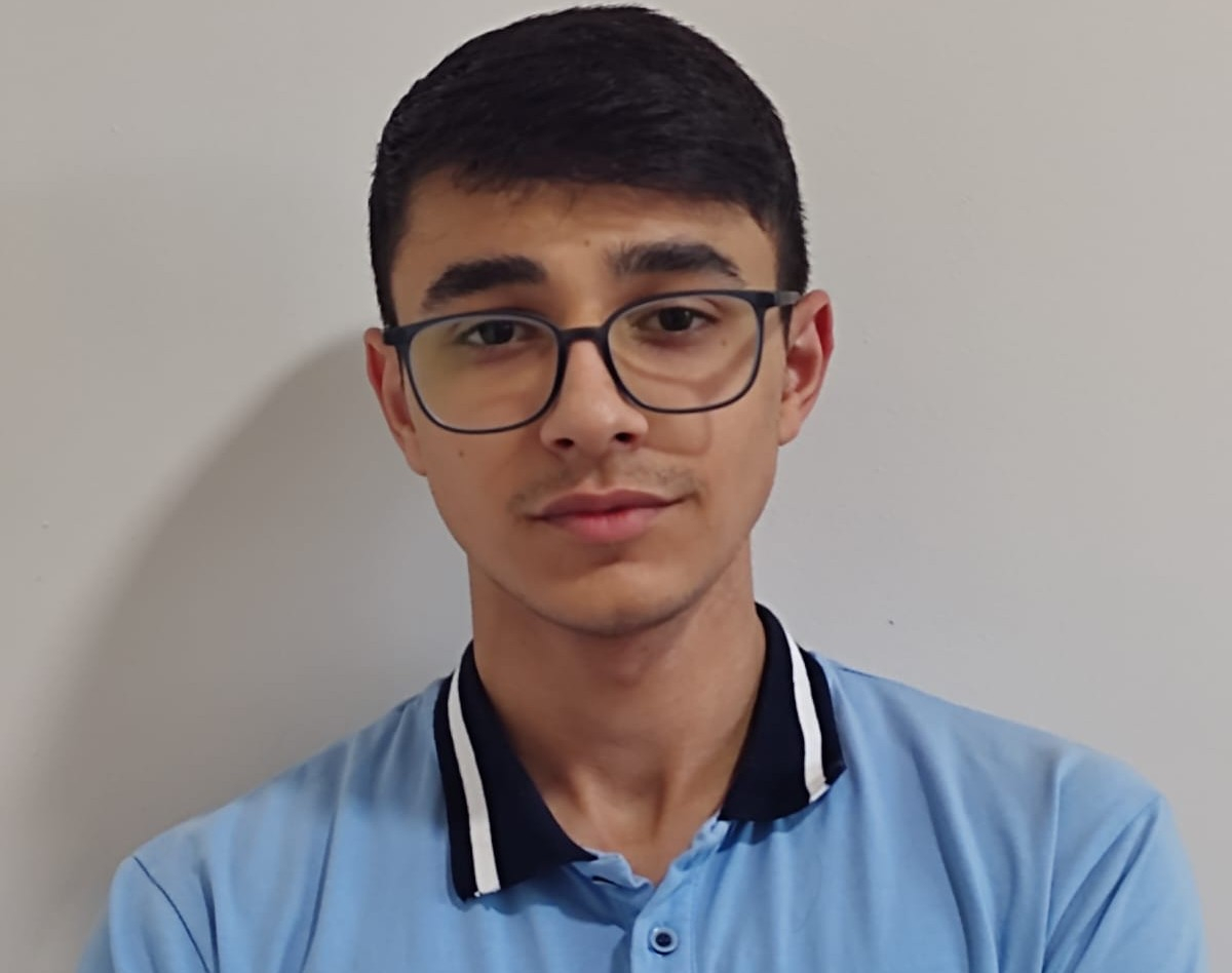 Robotları sülh üçün istifadə etmək istəyirəm - Dünya birincisi