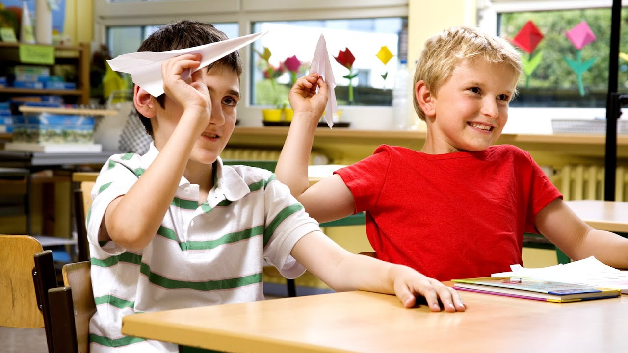 Şagirdlər arasında pis vərdişlərə başlama yaşı azalır