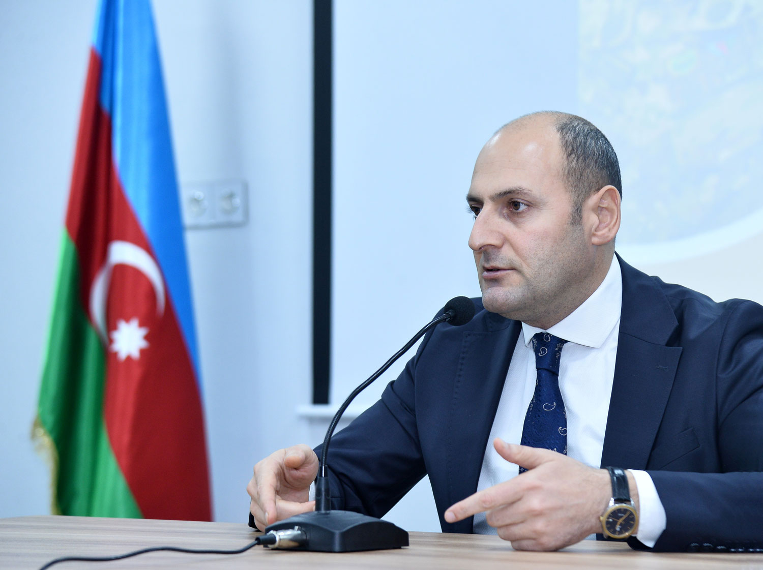 Qəhrəmanlıq həm də Vətənə faydalı olmaqdır