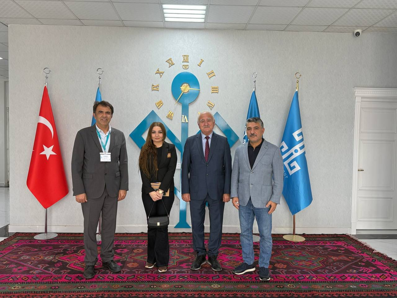 Elm və Təhsil Nazirliyi yanında İctimai Şura Hədəf Liseyi Stars kampusunda olub