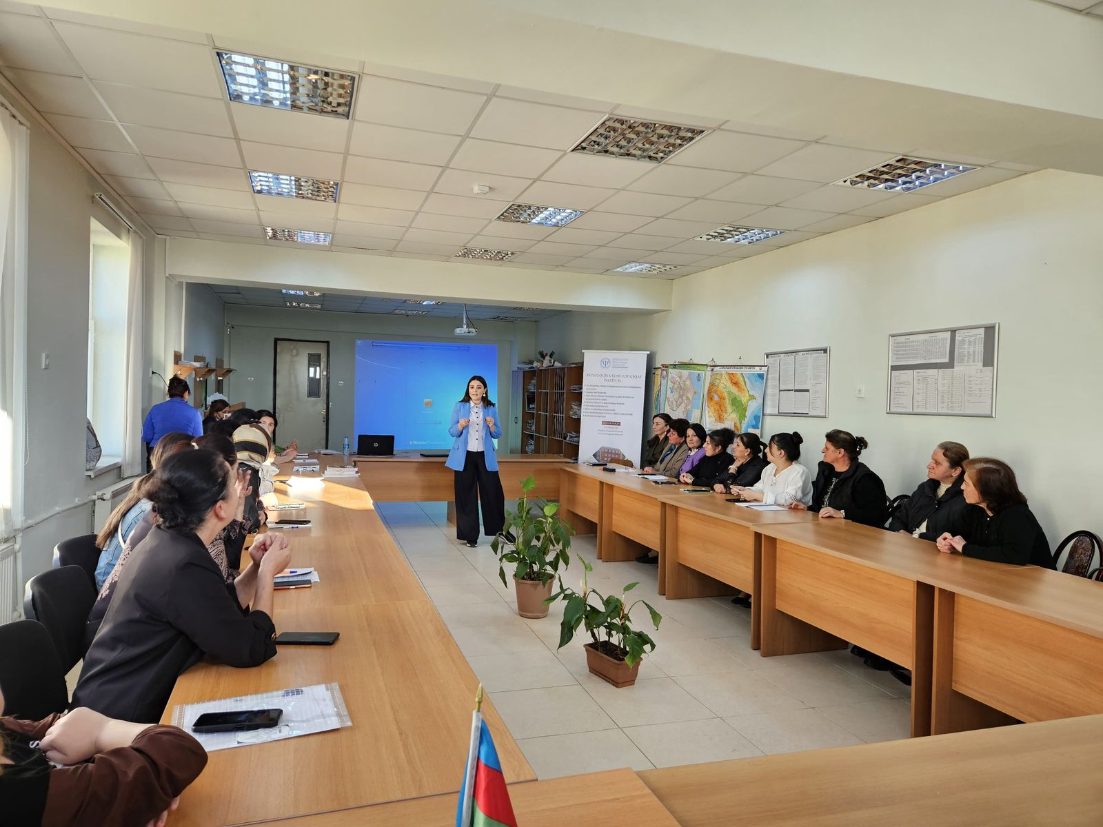 "Şagirdlərin sosial-emosional sağlamlığı və təhlükəsizliyi” mövzusunda  təlimlər keçirilir