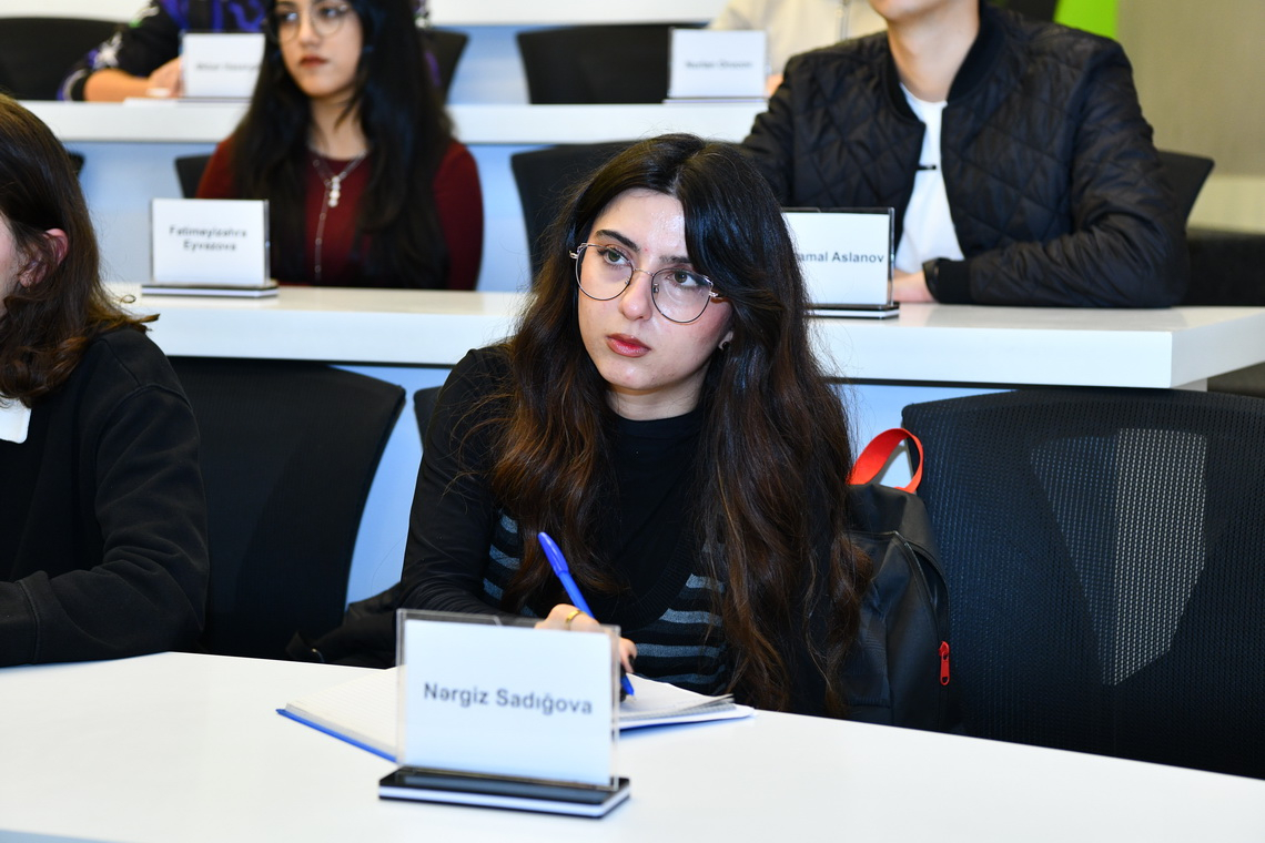 ADNSU-da “Natiqlik sənəti və kommunikasiya bacarıqları” layihəsinə start verilib