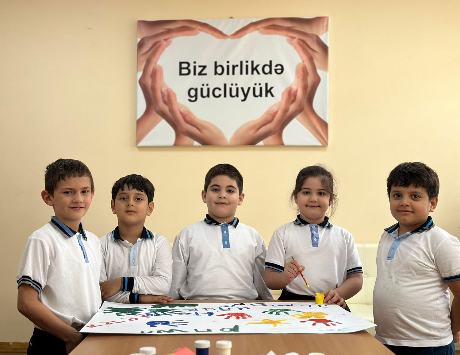 Paytaxt məktəblərində “Uşaq hüquqları aylığı” tədbirləri keçirilir