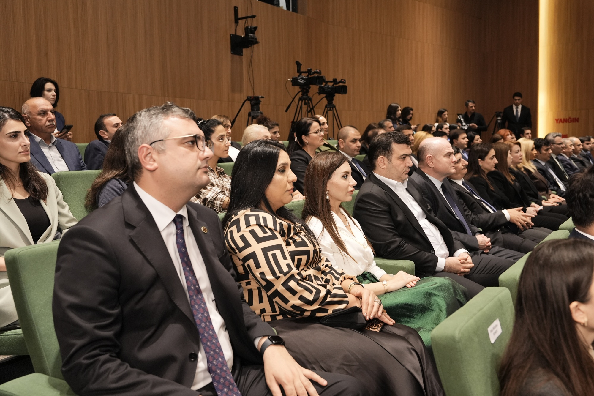 Nazir Zəfərin 5 illiyinə həsr olunmuş "Qələbənin işığında" adlı tədbirdə iştirak edib