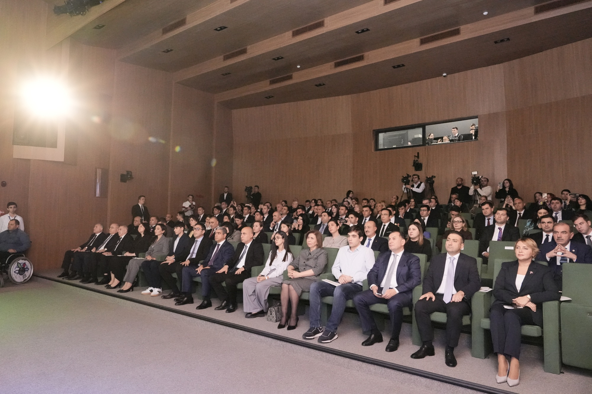 Nazir Zəfərin 5 illiyinə həsr olunmuş "Qələbənin işığında" adlı tədbirdə iştirak edib