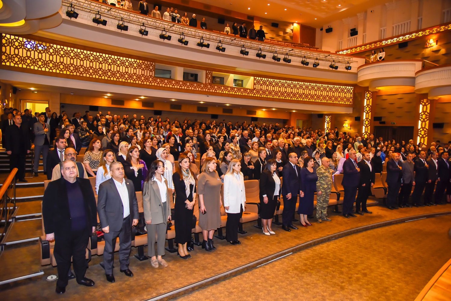 “Vətən çağıranda”: Qəhrəman müəllimin hekayəsi filmdə