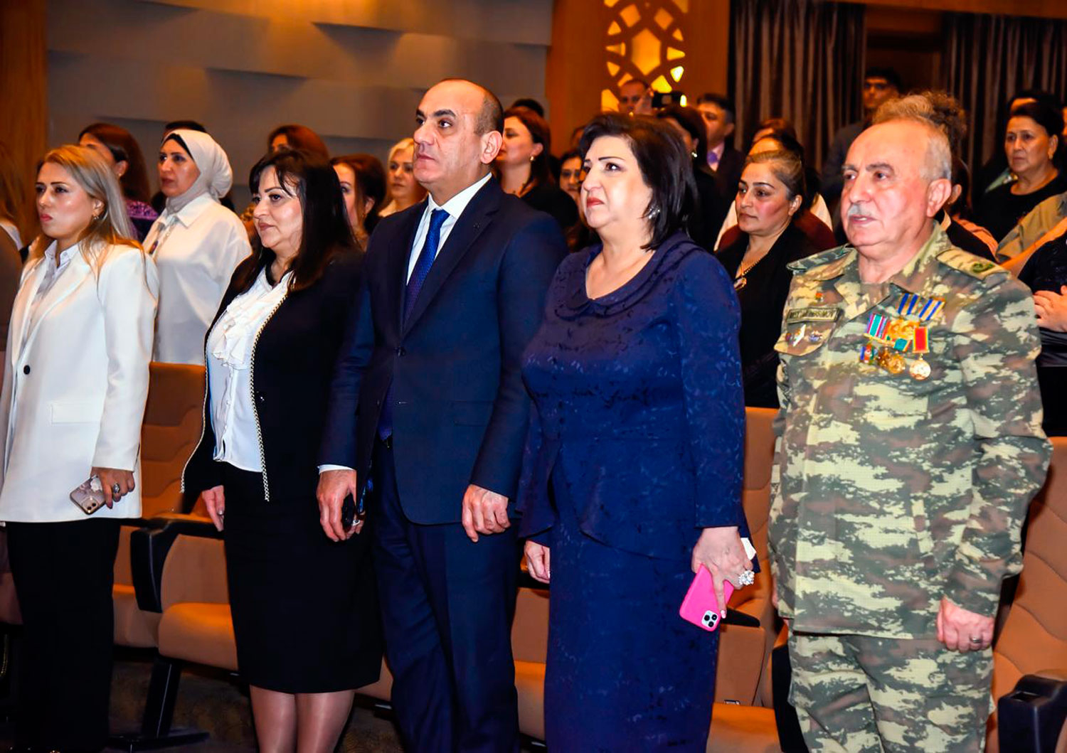 “Vətən çağıranda”: Qəhrəman müəllimin hekayəsi filmdə