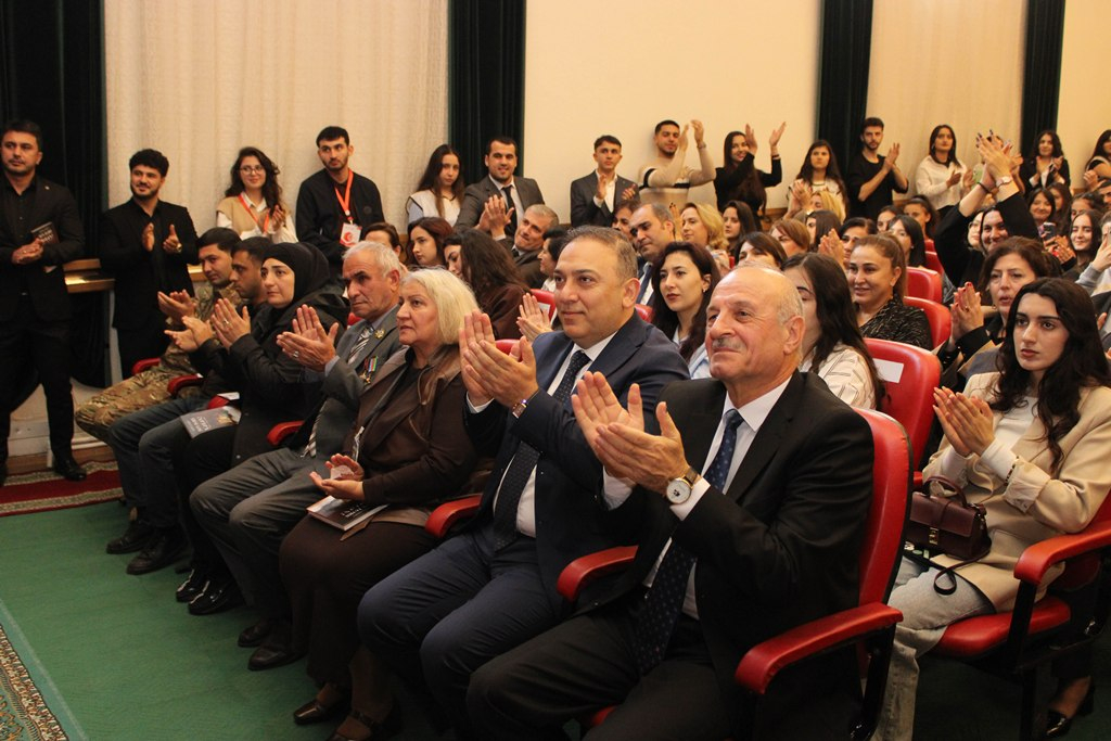 MDU-da Zəfər Gününə həsr olunmuş ədəbi-bədii tədbir keçirilib