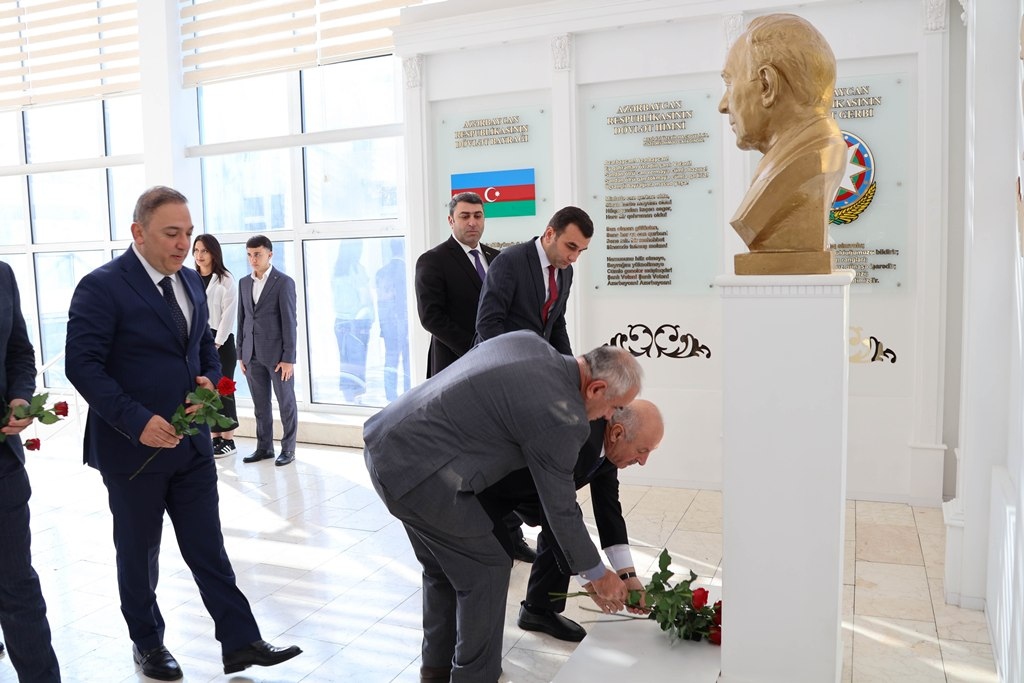 MDU-da Zəfər Gününə həsr olunmuş ədəbi-bədii tədbir keçirilib