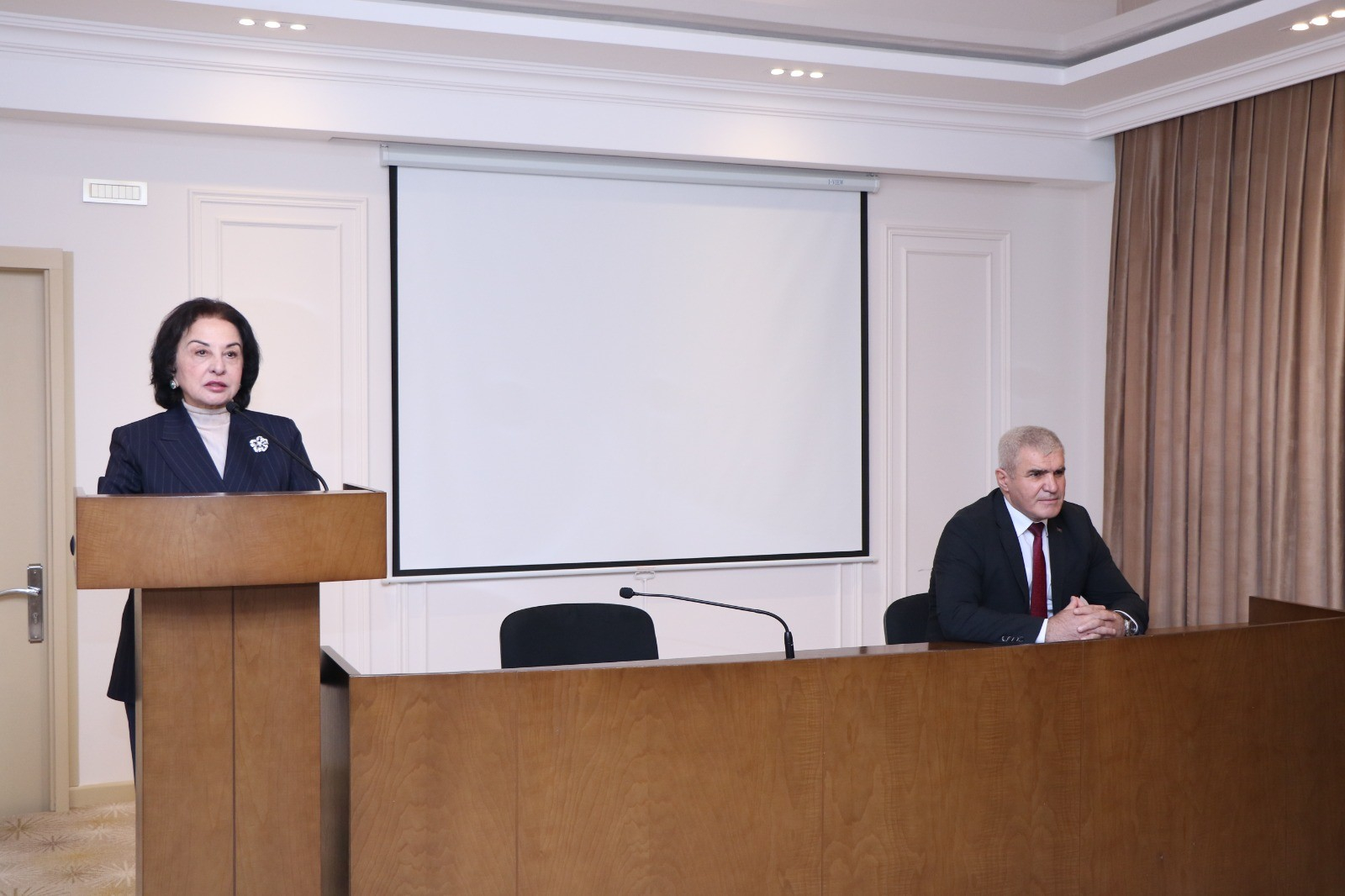 AzMİU-da Zəfər Günü qeyd olunub