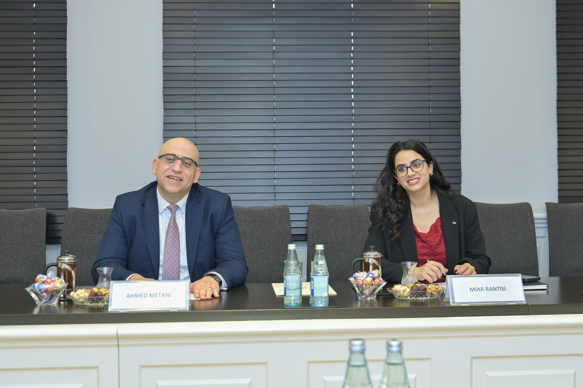 Emin Əmrullayev Fələstinin səfiri ilə görüşüb