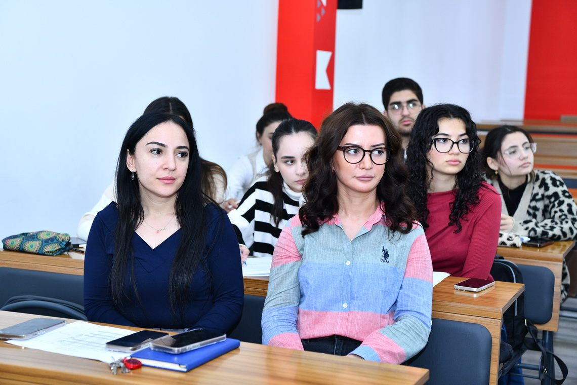 ADNSU-da “IDEALISE” inkubasiya proqramı çərçivəsində təlim keçirilib