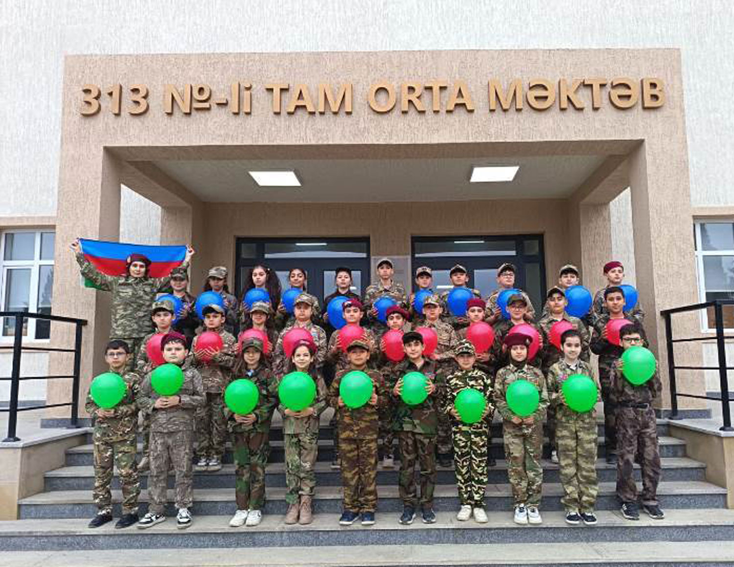 Təhsil müəssisələrində Zəfər Günü qeyd olunub