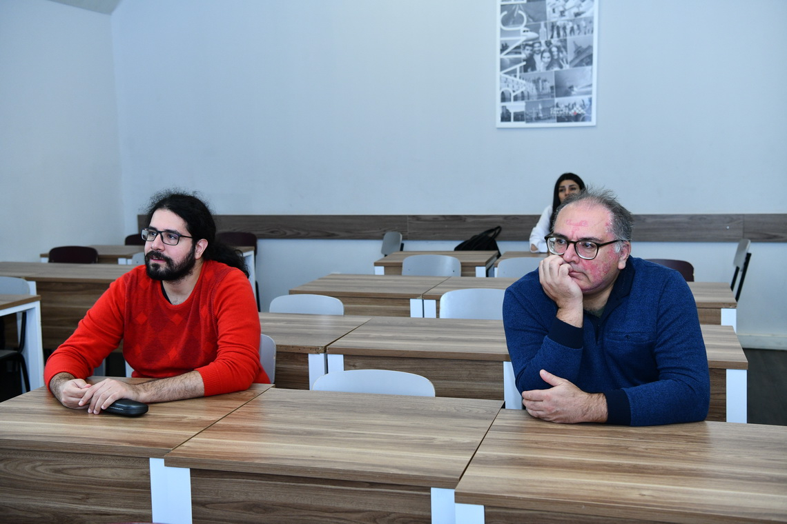 ADNSU-da “Qrup nəzəriyyəsi” mövzusunda seminar keçirilib