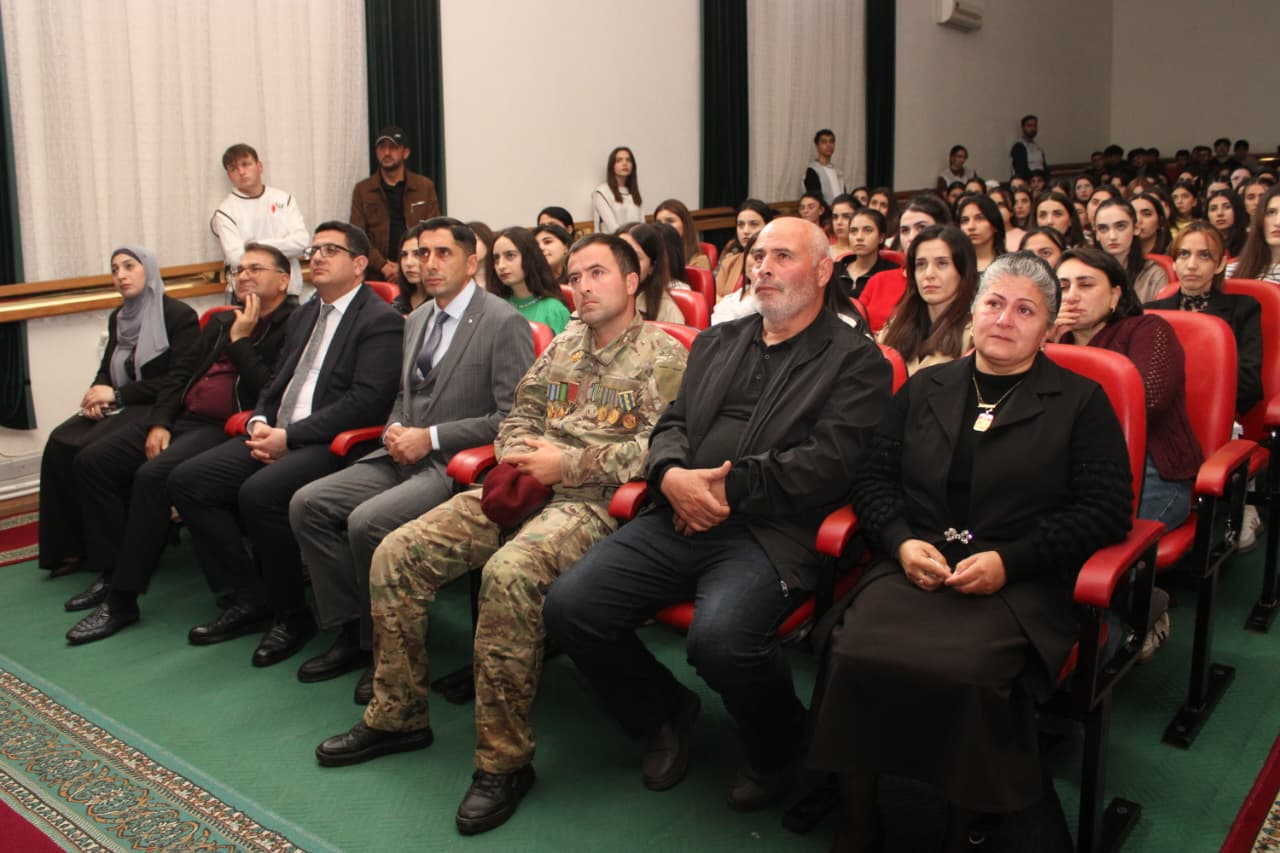 MDU-da şəhid İntiqam İsmayılova həsr olunmuş filmin təqdimatı keçirilib