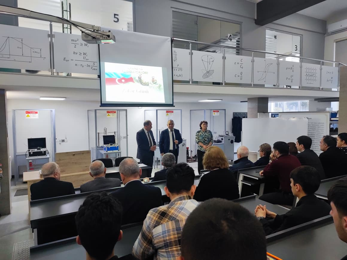 ADNSU-da Zəfər Gününə həsr olunmuş silsilə görüş və seminarlar keçirilib