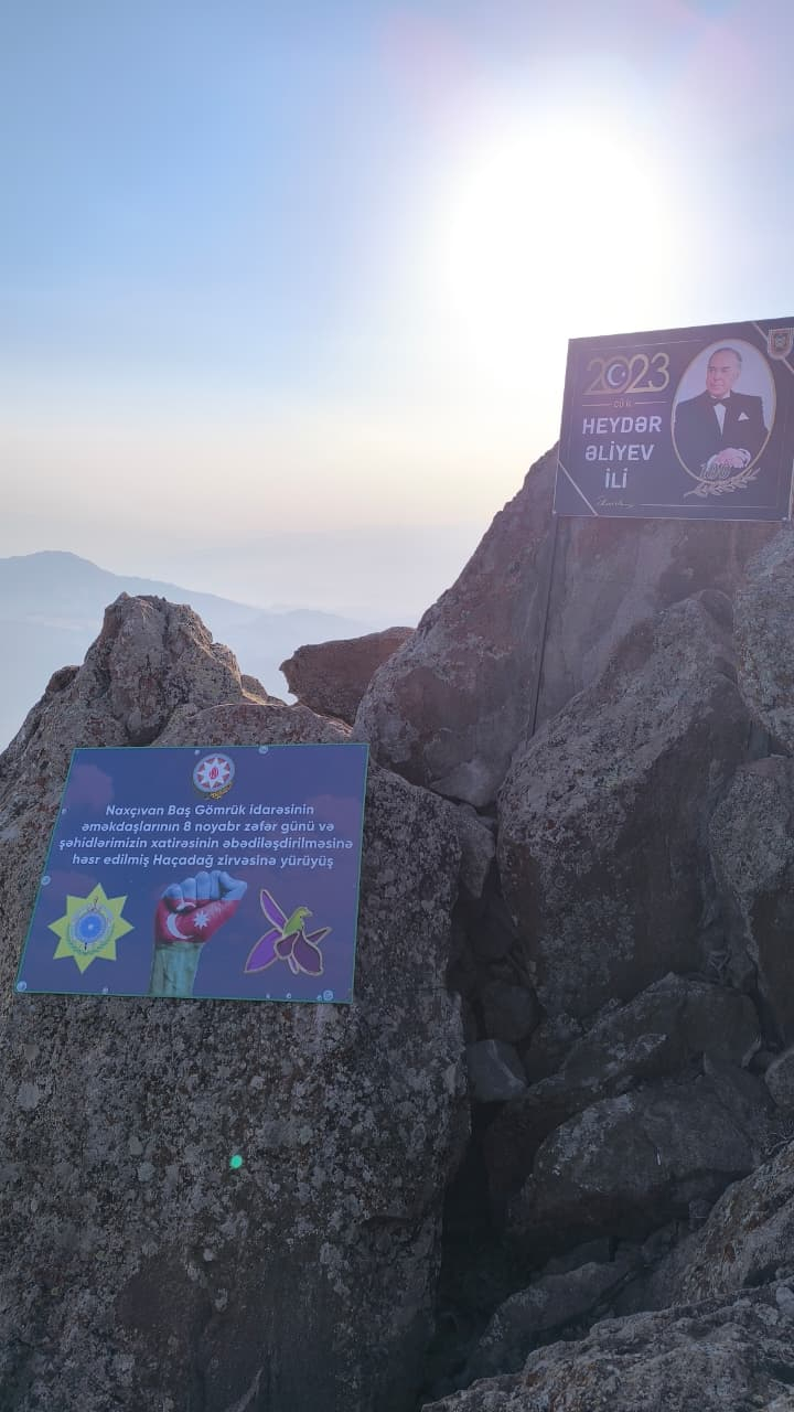 NDU-nun müəllim və tələbələri Haçadağ zirvəsinə Zəfər yürüşü ediblər