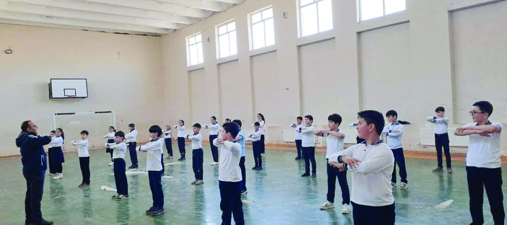 “Müharibəyə qədər də müəllim idim, hələ də müəlliməm və bununla qürur duyuram”