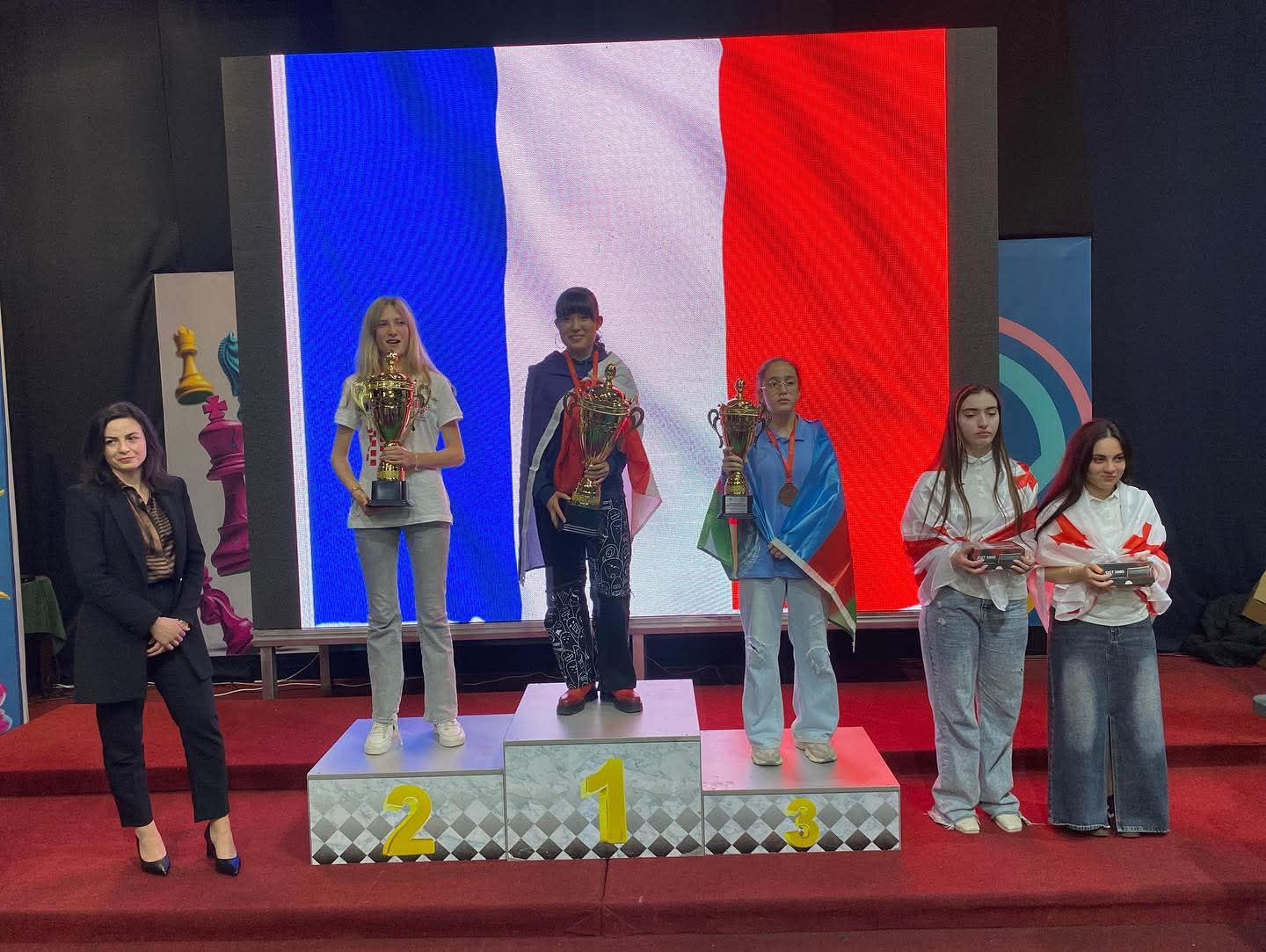 Yeniyetmələrimiz Avropa çempionatında 3 medal qazanıblar