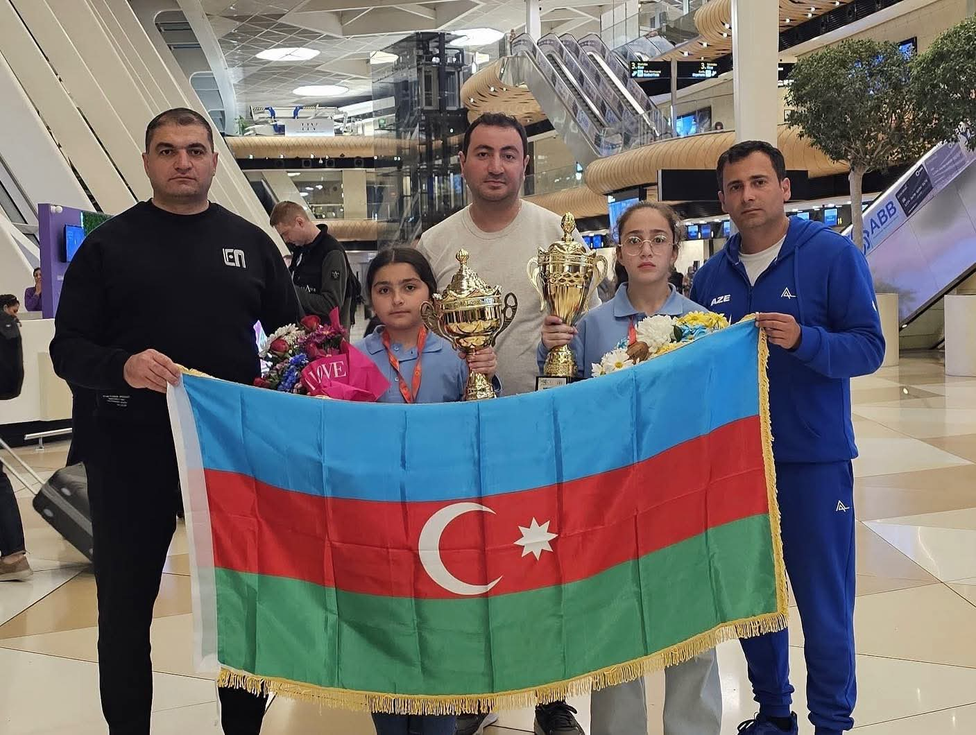 Yeniyetmələrimiz Avropa çempionatında 3 medal qazanıblar