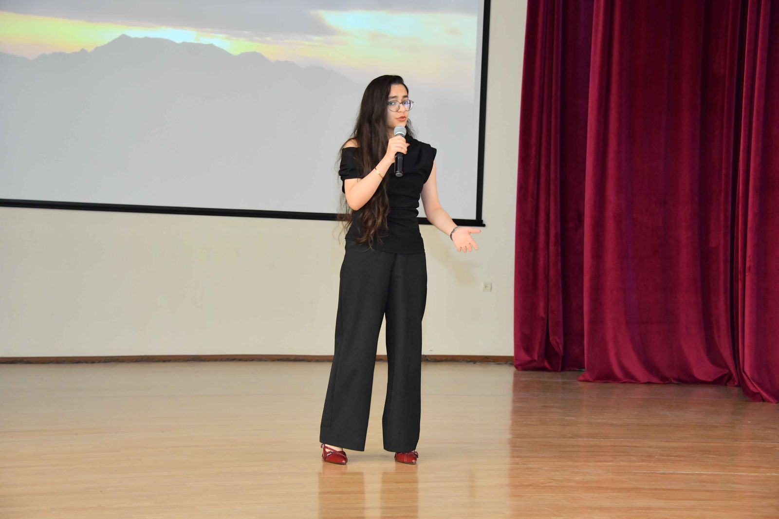 SDU “I Beynəlxalq maliyyə, mühasibat, audit və rəqəmsallaşma” simpoziumuna ev sahibliyi edib