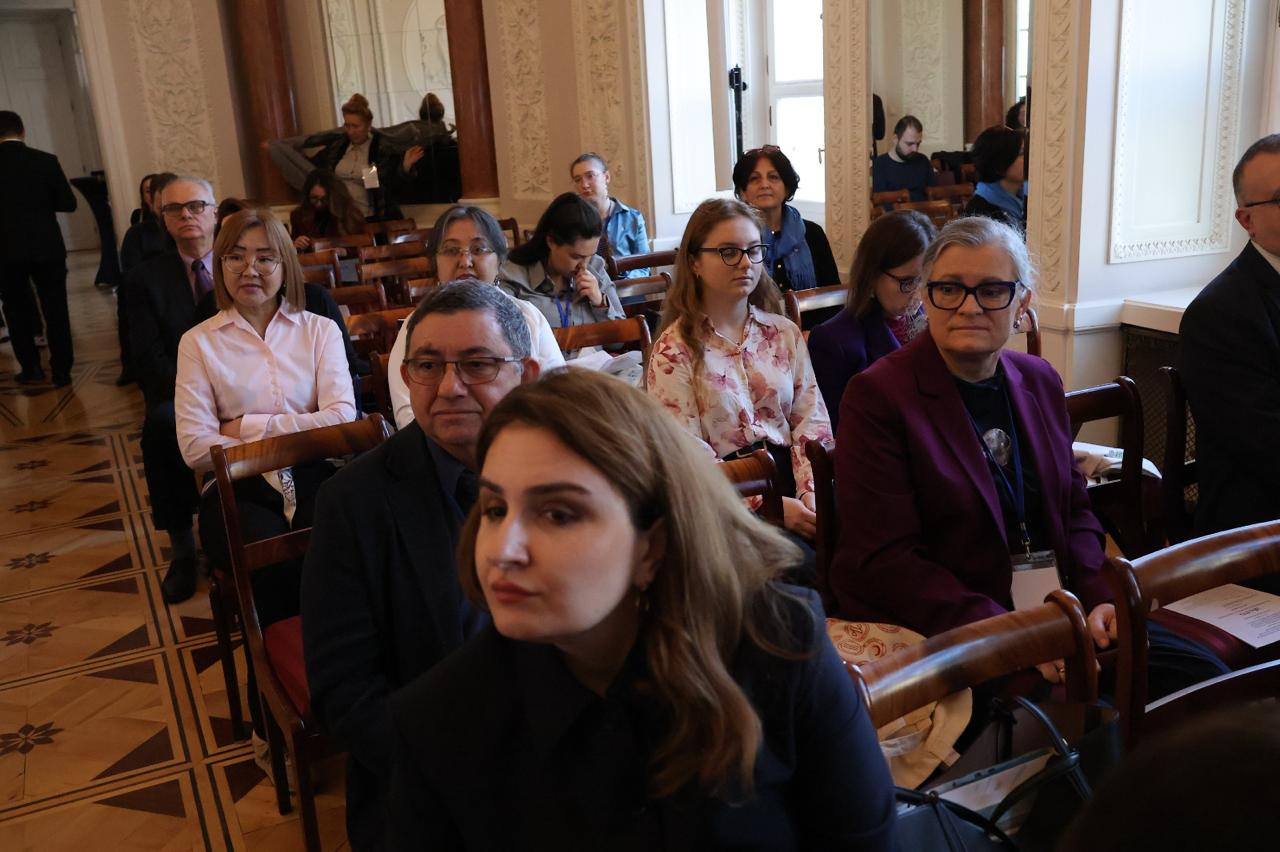 BSU-nun rektoru Varşava Universitetində çıxış edib