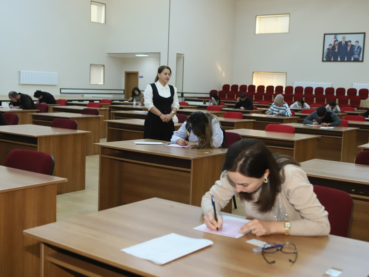 Naxçıvanda məktəblərdə psixoloq vəzifəsinə işə qəbul imtahanı keçirilib 