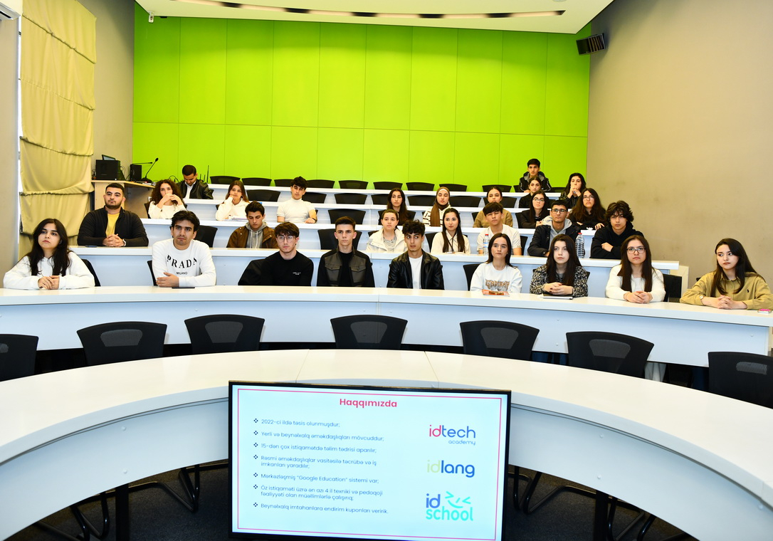 ADNSU tələbələri üçün İT biliklərinin genişləndirilməsinə dair infosessiya keçirilib