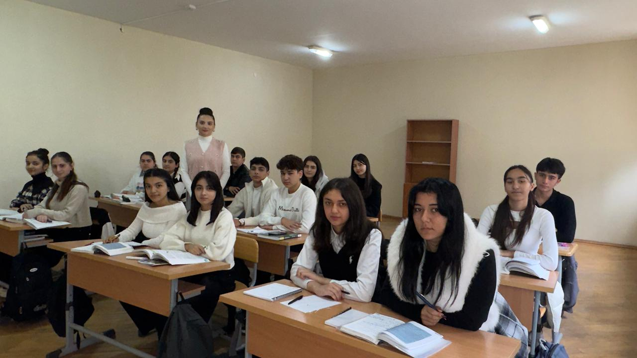 “Bu layihə müəllimi də, şagirdi də dəyişir” –  Valideynlər razılıq edirlər