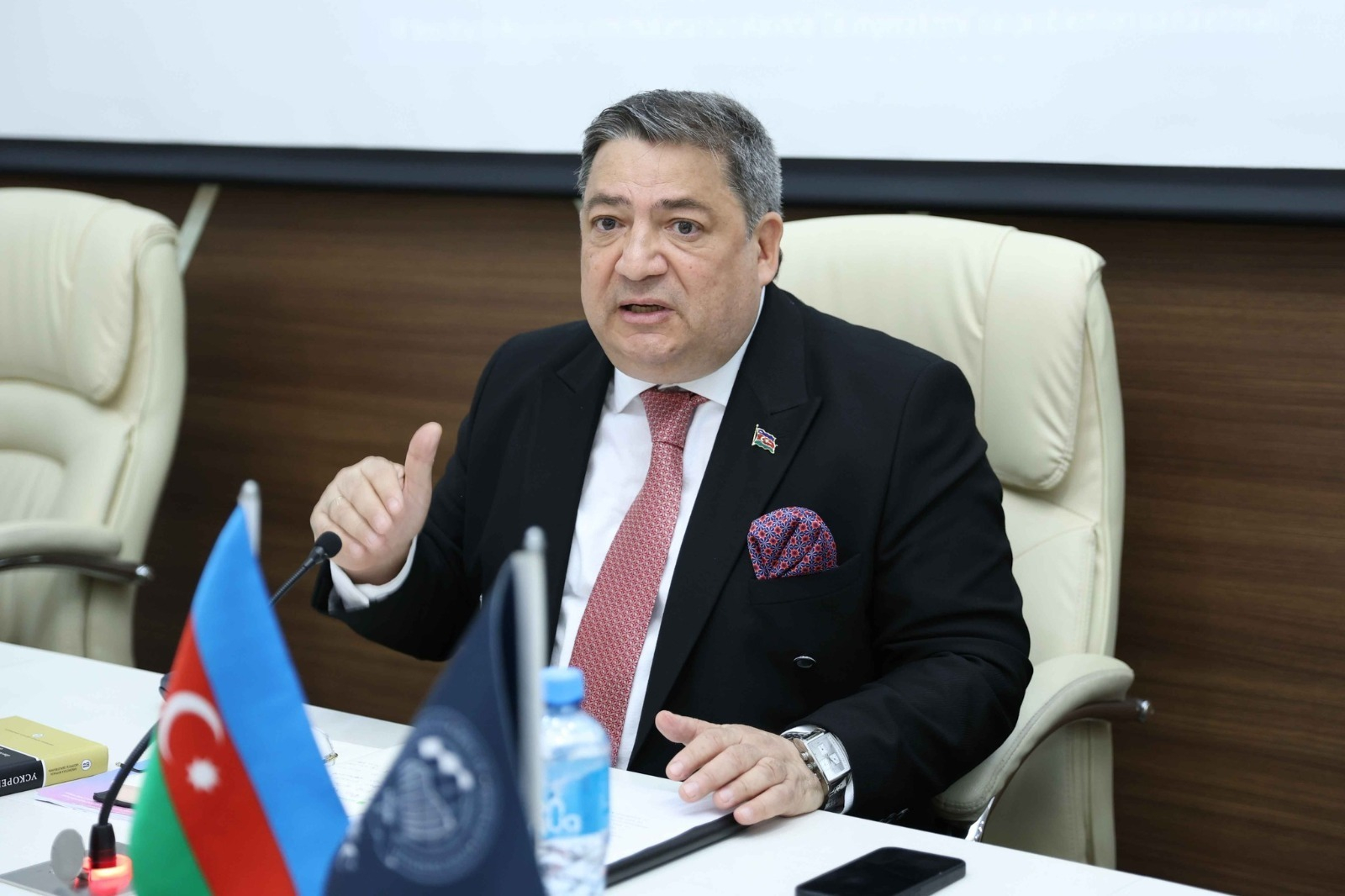 “Universitetin missiyası” barədə akademik rəy – Zahid Məmmədov