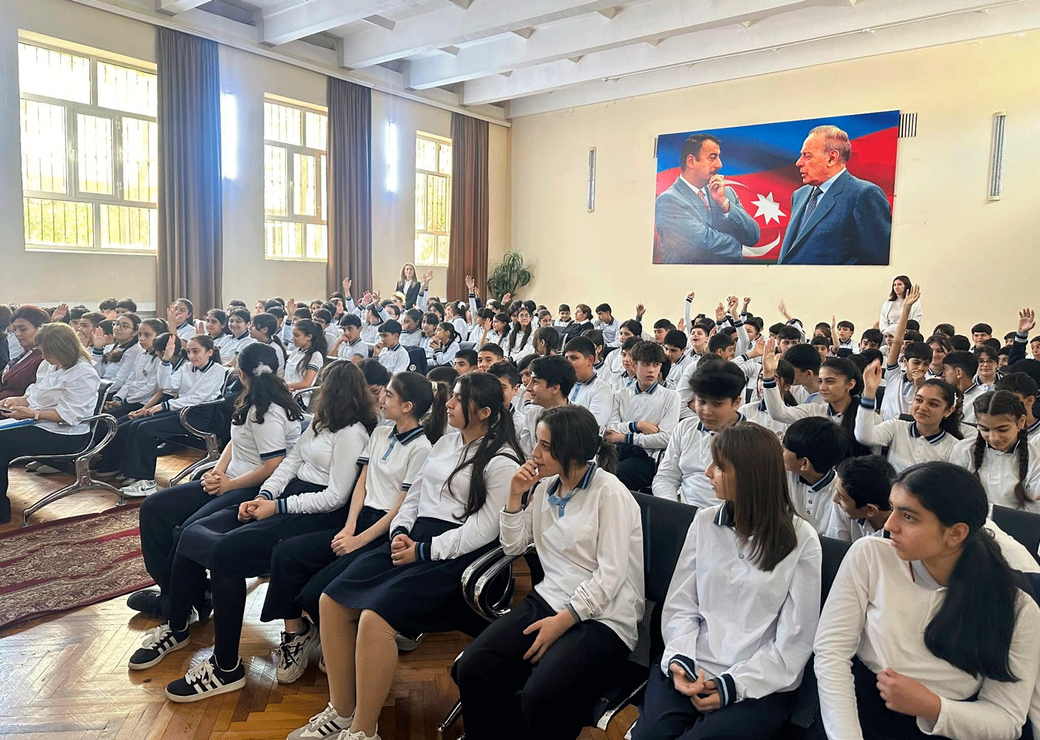 “Uşaqların internet təhlükəsizliyi” mövzusunda maarifləndirici tədbirlər keçirilib