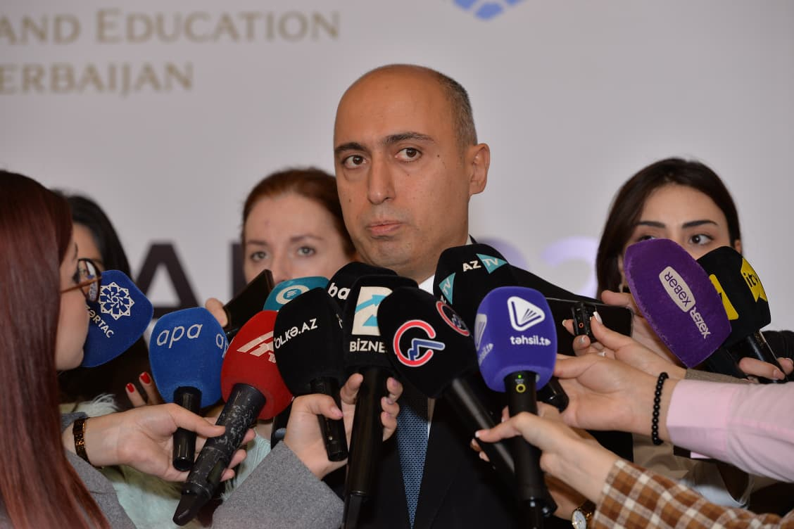 Bəzi kənd məktəblərində müəllim çatışmazlığı var