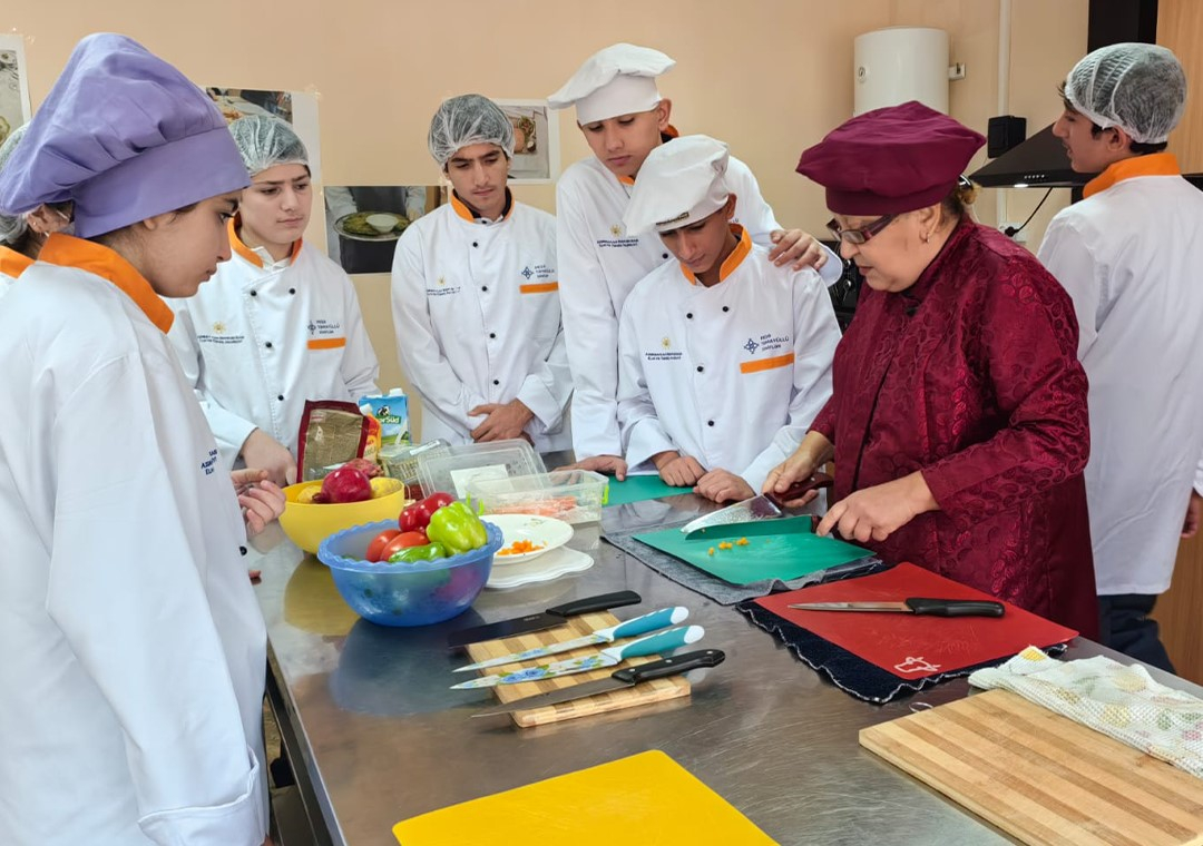 Peşə təmayüllü siniflərdə monitorinqlər davam edir