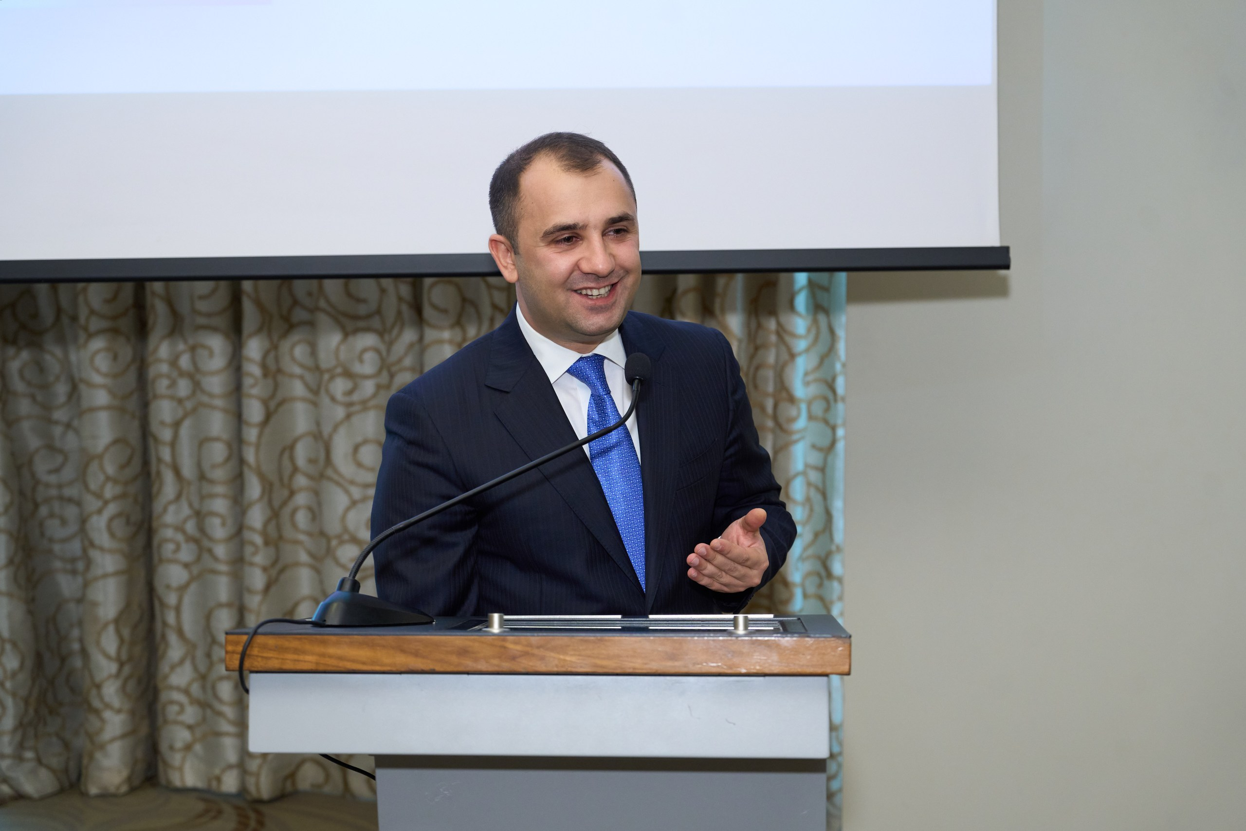 bp beynəlxalq elmi vəsaitin Azərbaycan dilinə tərcüməsini təqdim edib