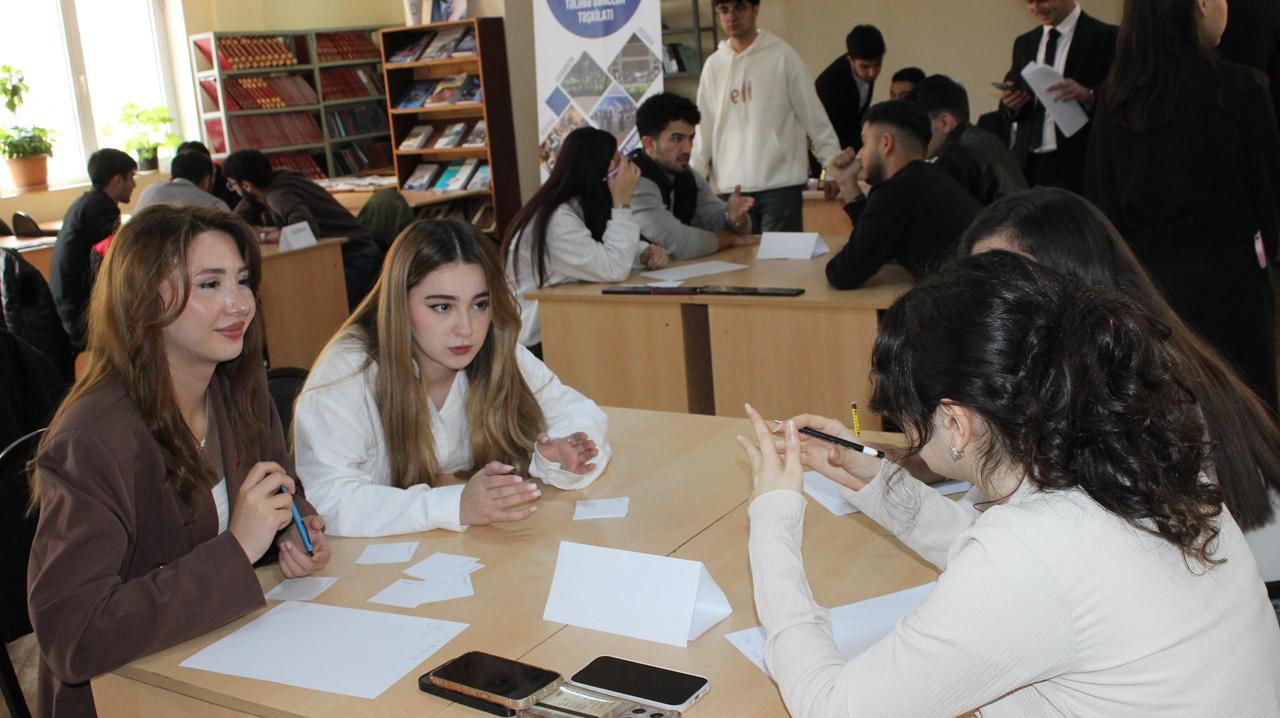 AzMİU-da “Konstitusiya və Suverenlik İli” çərçivəsində intellektual yarış keçirilib